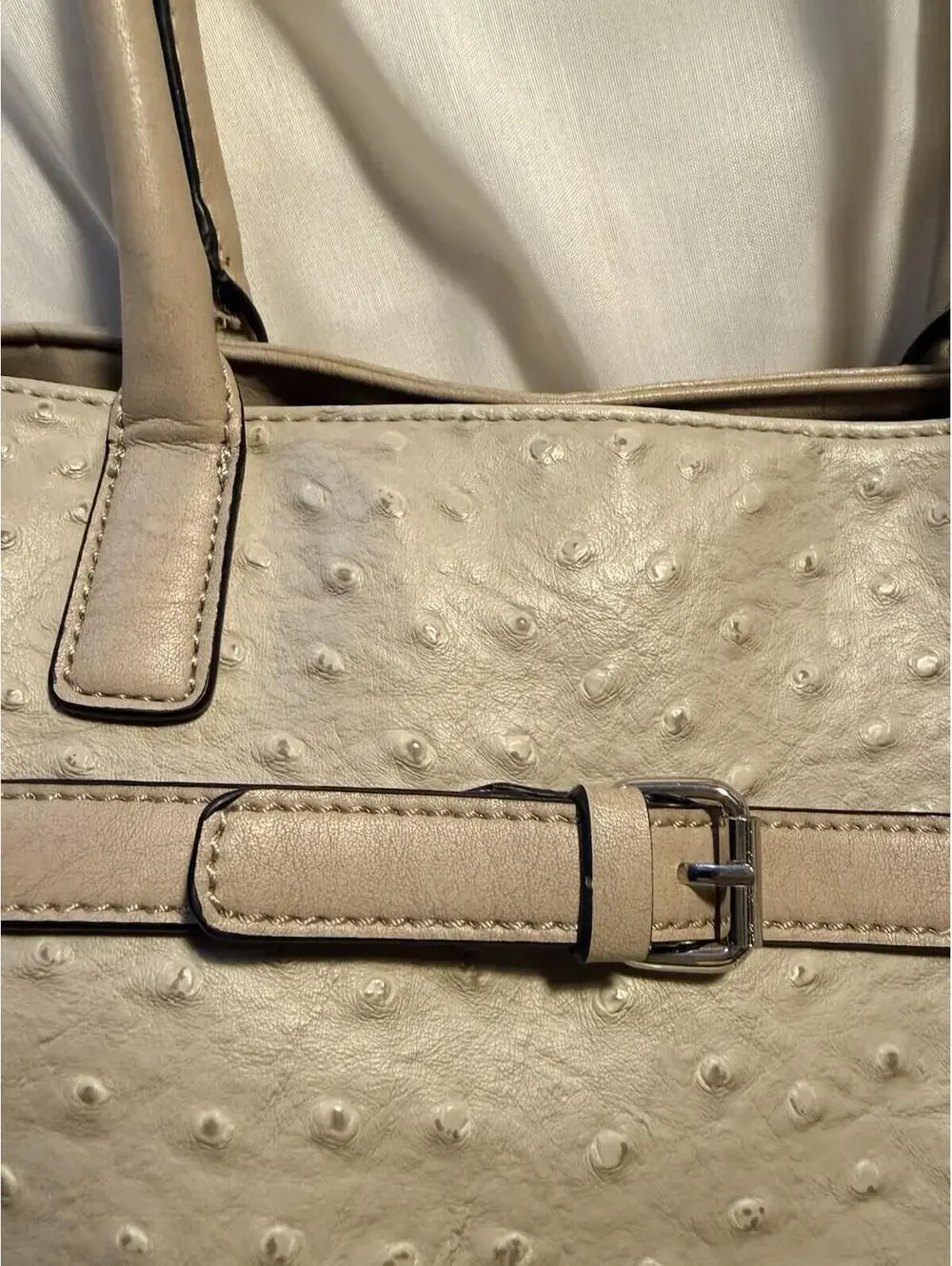 Y2K Guess Faux Ostrich Satchel Tan Shoulder Bag